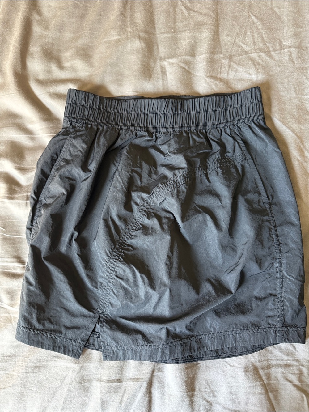 lululemon athletica black nylon mini skirt